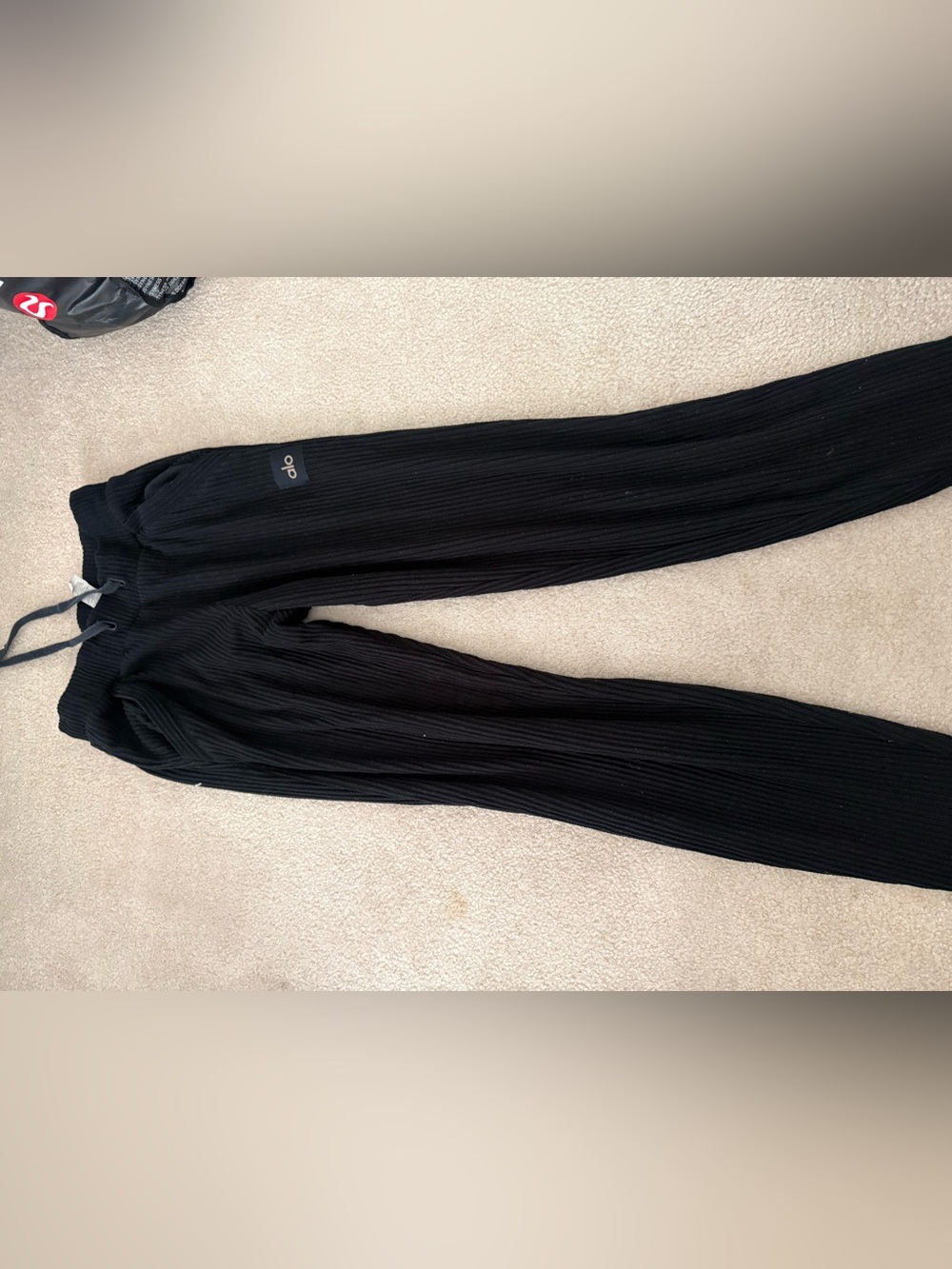ALO Yoga Kids Black Ribbed Leggings - Stretchy Everyday Bottoms